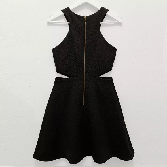 Club Monaco Tika cut-out mini dress - Picture 3 of 3